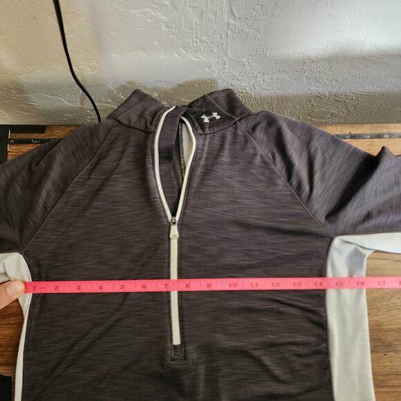 Under Armour Women's Black & White Track Jacket Est. Small - Full Zip - Picture 4 of 5